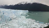 Spaziergang entlang des Gletscher Perito Moreno