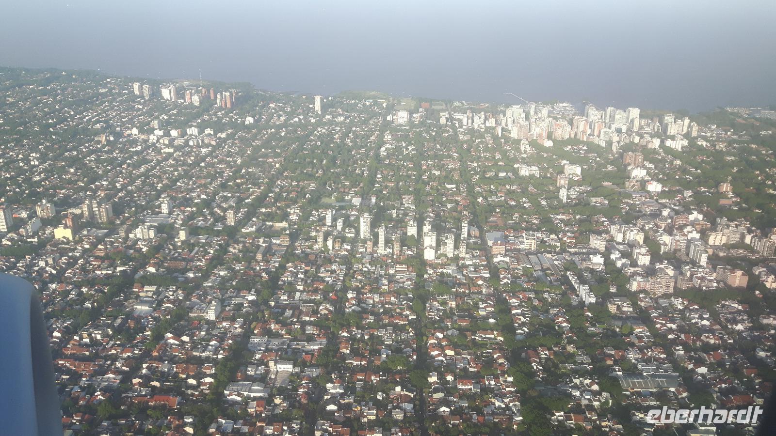 Anflug auf Buenos Aires...