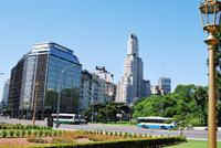 Buenos Aires - Plaza San Martín - ältestes Hochhaus von BA