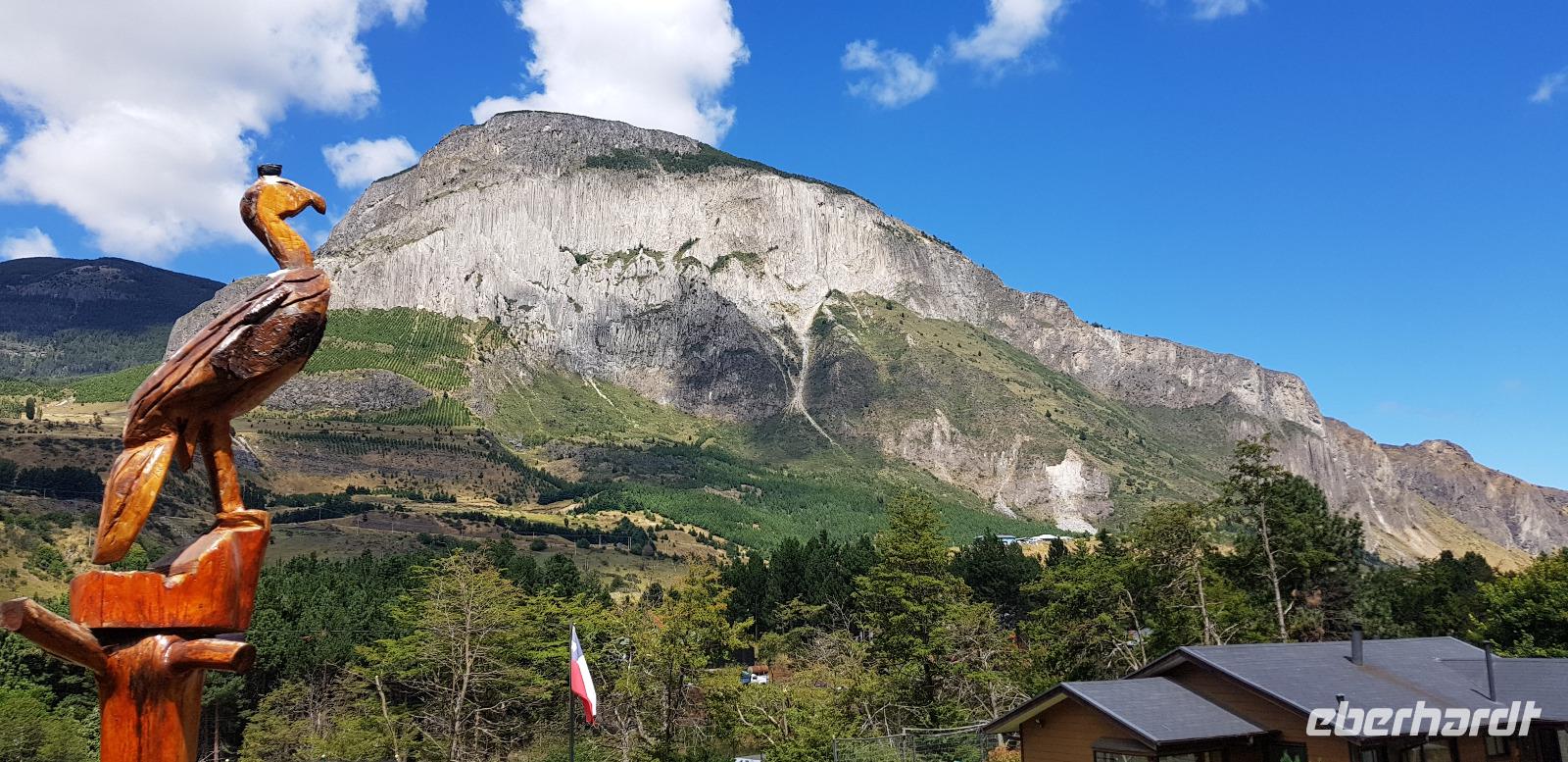 Puerto Chacabuco/Chile: Fahrt durch die Region Coyhaique 