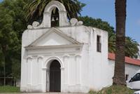 Kirche in Colonia (2)