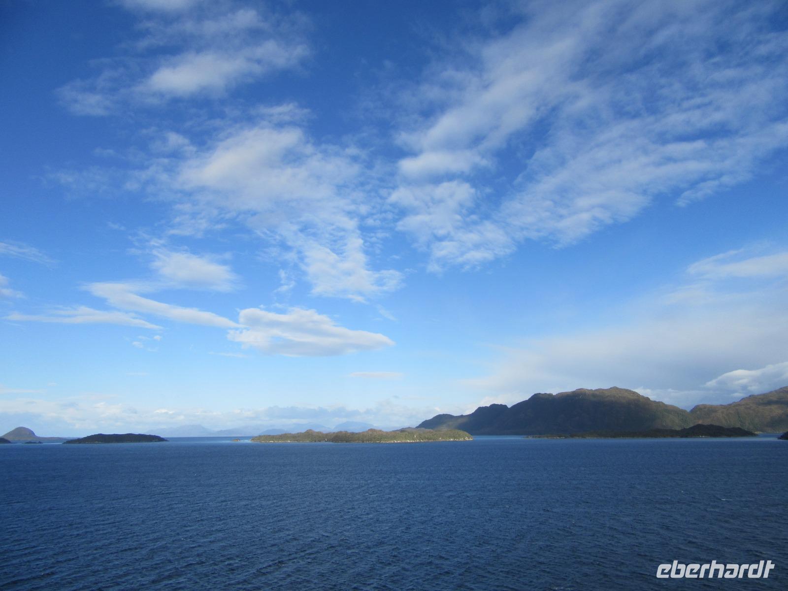 Fahrt durch die chilenischen Fjorde