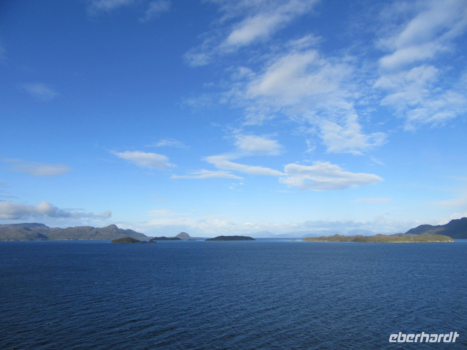 Fahrt durch die chilenischen Fjorde
