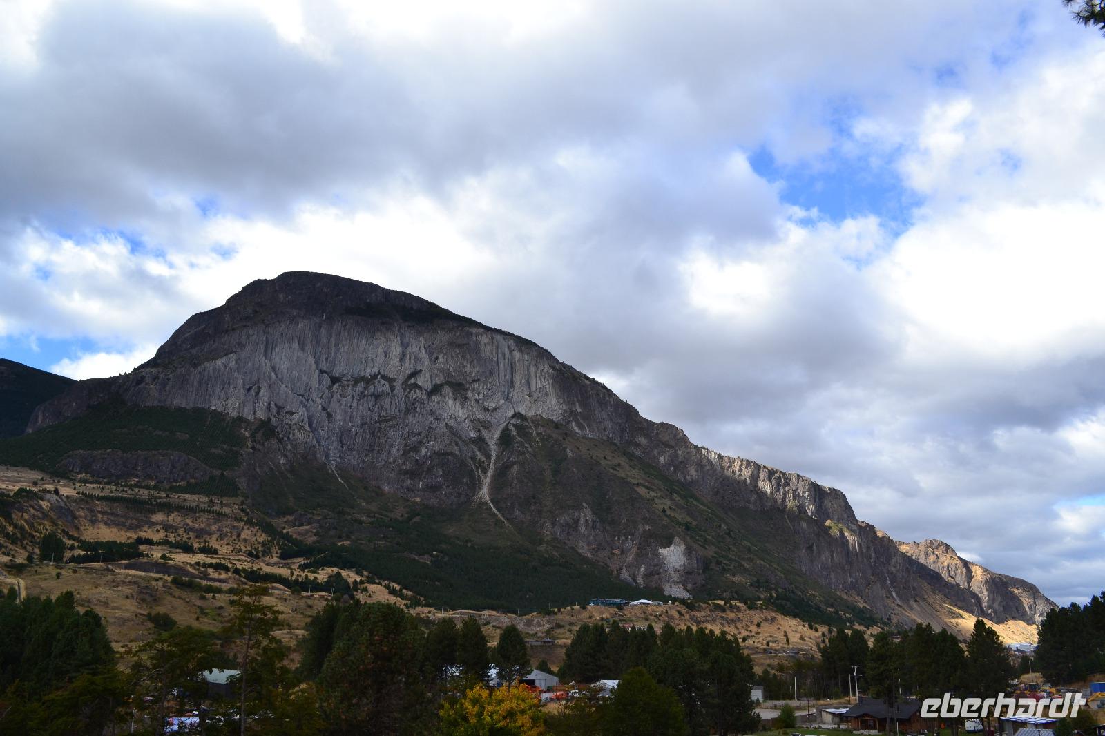 Puerto Chacabuco - Fahrt durch das Simpson Valley nach Coyhaique