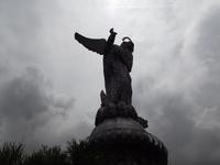 Jungfrau von Quito auf dem Berg Panecillo