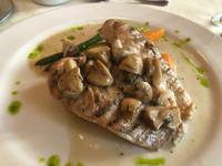  Ecuador Quito     Gegrillte Hühnerbrust mit Champignons 