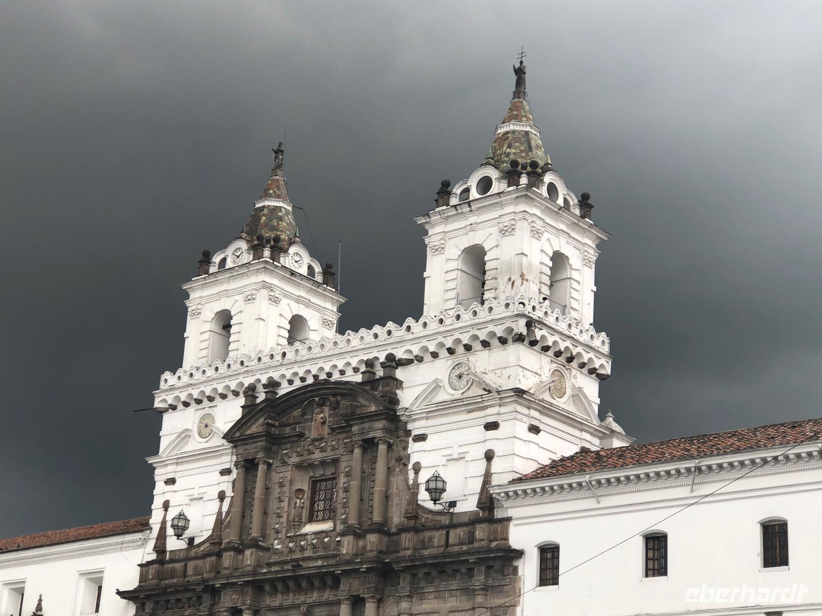 Ecuador Quito      Iglesia San Francisco - Quito 