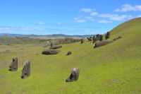 Chile und Osterinsel - Rano Raraku - Steinbruch der Moai (14)