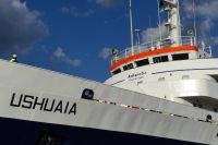 Antarktis Expeditionsschiff in Ushuaia