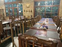 Restaurant in der Eco-Lodge - reservierte Tische für Eberhardt Gäste