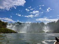 Mit dem Boot zu den brasilianischen Faellen