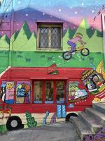 Bunte Straßen in Valparaiso &ndash; &copy; Domenic Obiegli (Eberhardt TRAVEL)