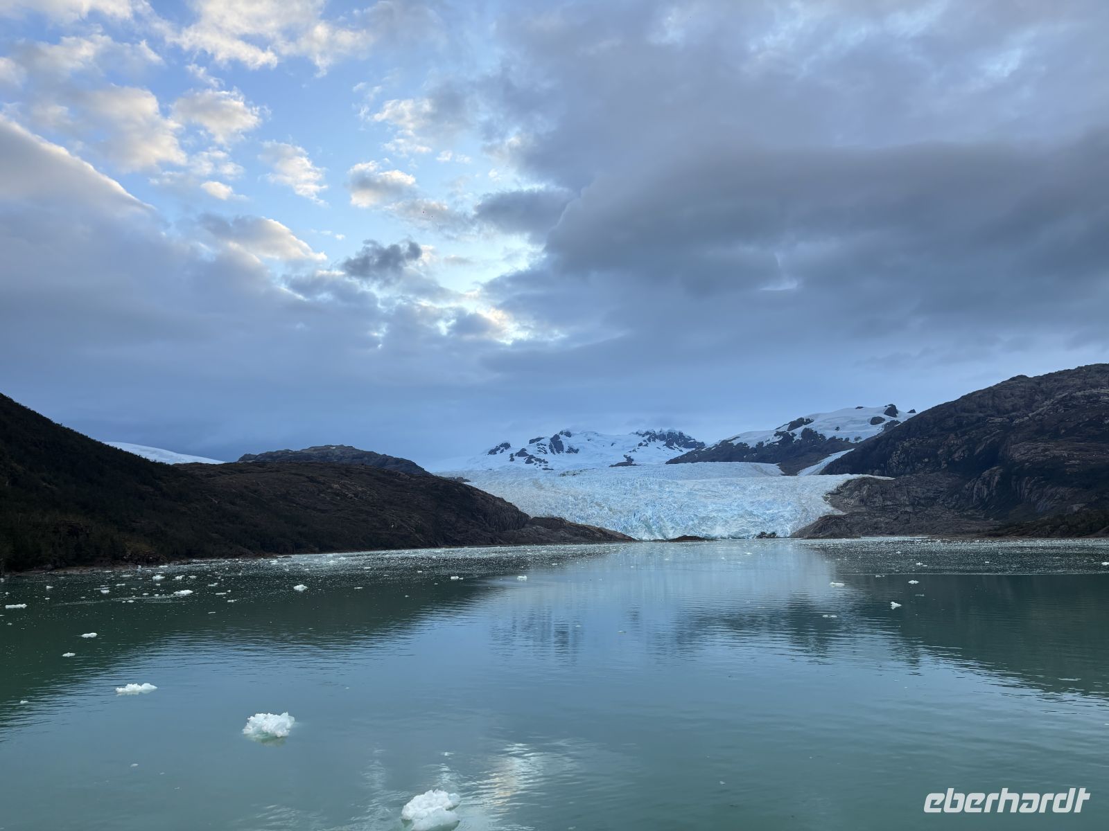 Gletscher-Sarmiento-Kanal &ndash; &copy;  (Eberhardt TRAVEL)