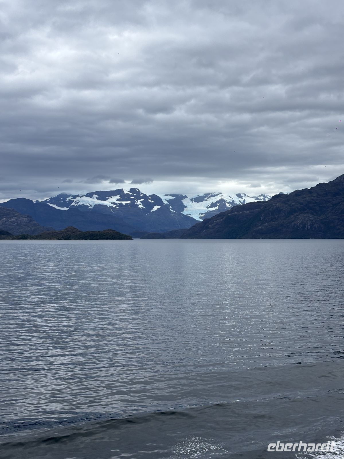 Gletscher-Sarmiento-Kanal &ndash; &copy;  (Eberhardt TRAVEL)