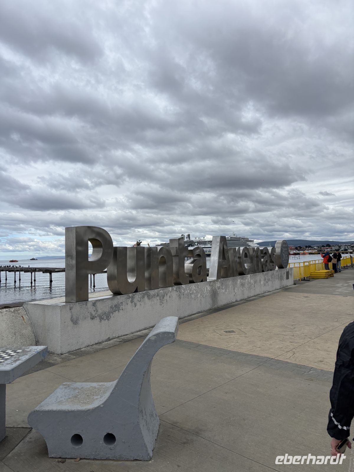 Punta Arenas Schriftzug &ndash; &copy;  (Eberhardt TRAVEL)