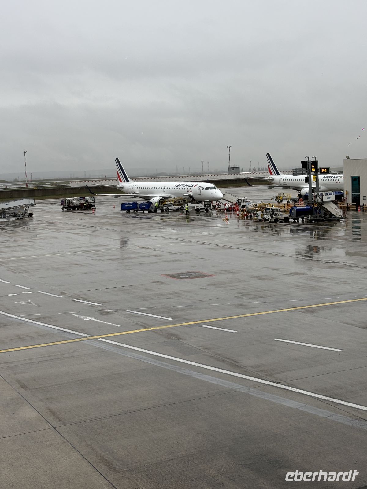 Flieger nach Berlin &ndash; &copy;  (Eberhardt TRAVEL)