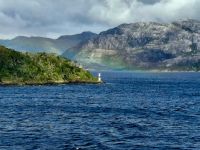 Regenbogen auf der Magellanstraße &ndash; &copy; Natalie Hady (Eberhardt TRAVEL)