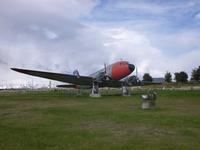 Am alten Flughafen - Fluggerät aus dem Falkland-Krieg