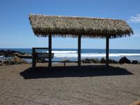 Am Starnd von Hanga Roa