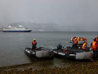 Anlandung Aguila-Gletscher