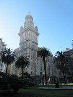 Stadtrundfahrt Montevideo - Plaza Indepencia