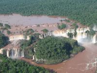 Helikopterflug über die Iguazu-Wasserfälle