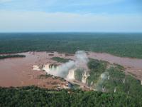 Helikopterflug über die Iguazu-Wasserfälle