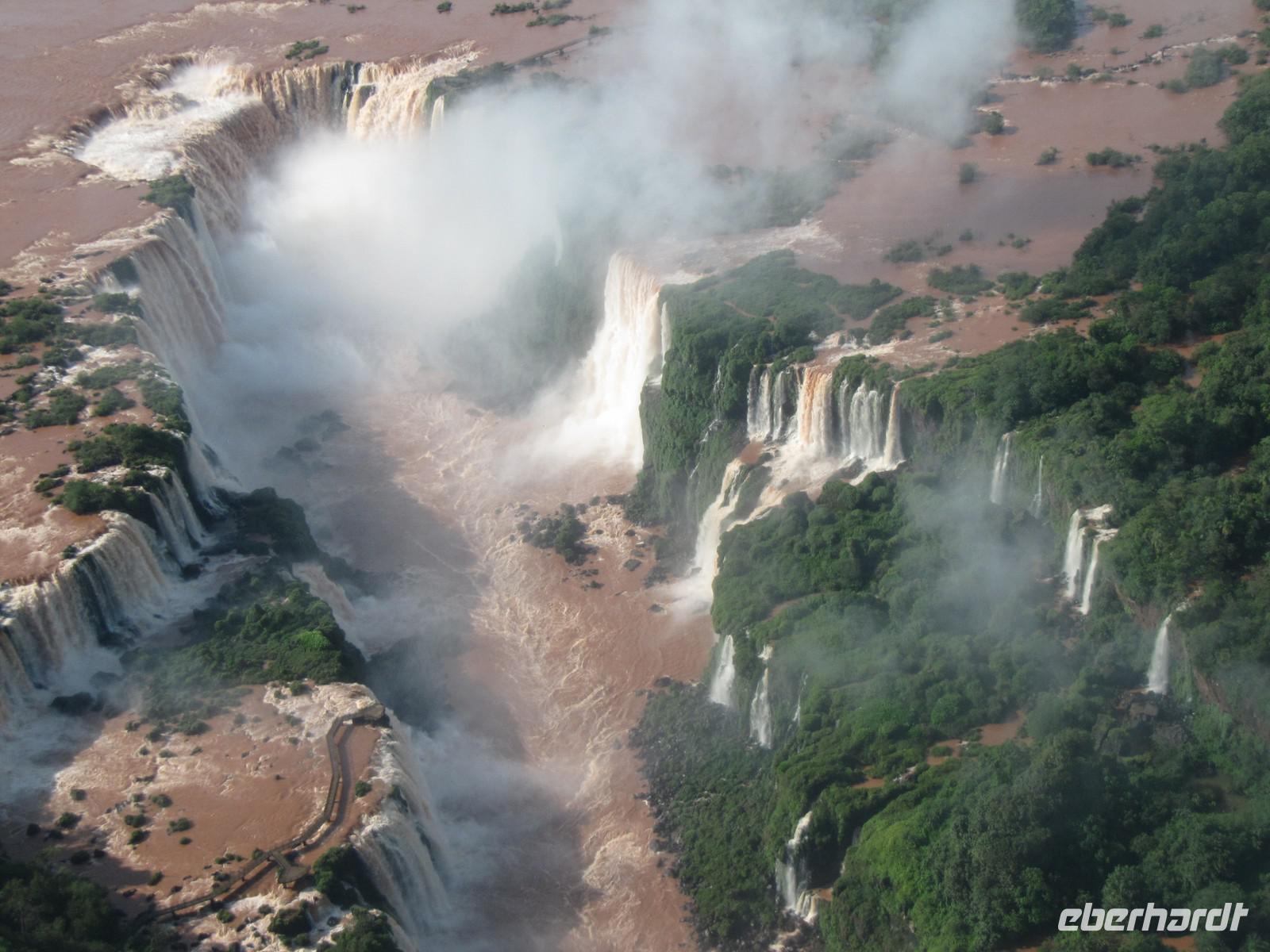 Helikopterflug über die Iguazu-Wasserfälle