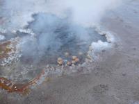 Eierkochen am El Tatio