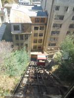 Auffahrt mit dem Fahrstuhl in Valparaiso