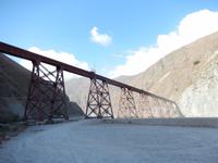 Fahrt entlang der Zugstrecke