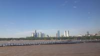 Fährüberfahrt über den Rio de la Plata (Skyline von Buenos Aires)