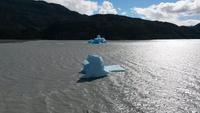 Lago Grey