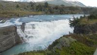 Wasserfall beim Nationalpark Torres del Paine