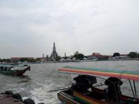 25.01.2016: Bangkok - am Chao Phraya-Fluss...