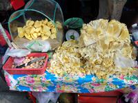 08.02.2016: Bangkok - Spaziergang durch Chinatown (Jackfrucht)