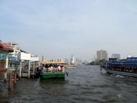 08.02.2016: Bangkok - am Chao Phraya-Fluss...