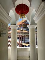 Ein Tempel fuehrt den Blick auf den naechsten