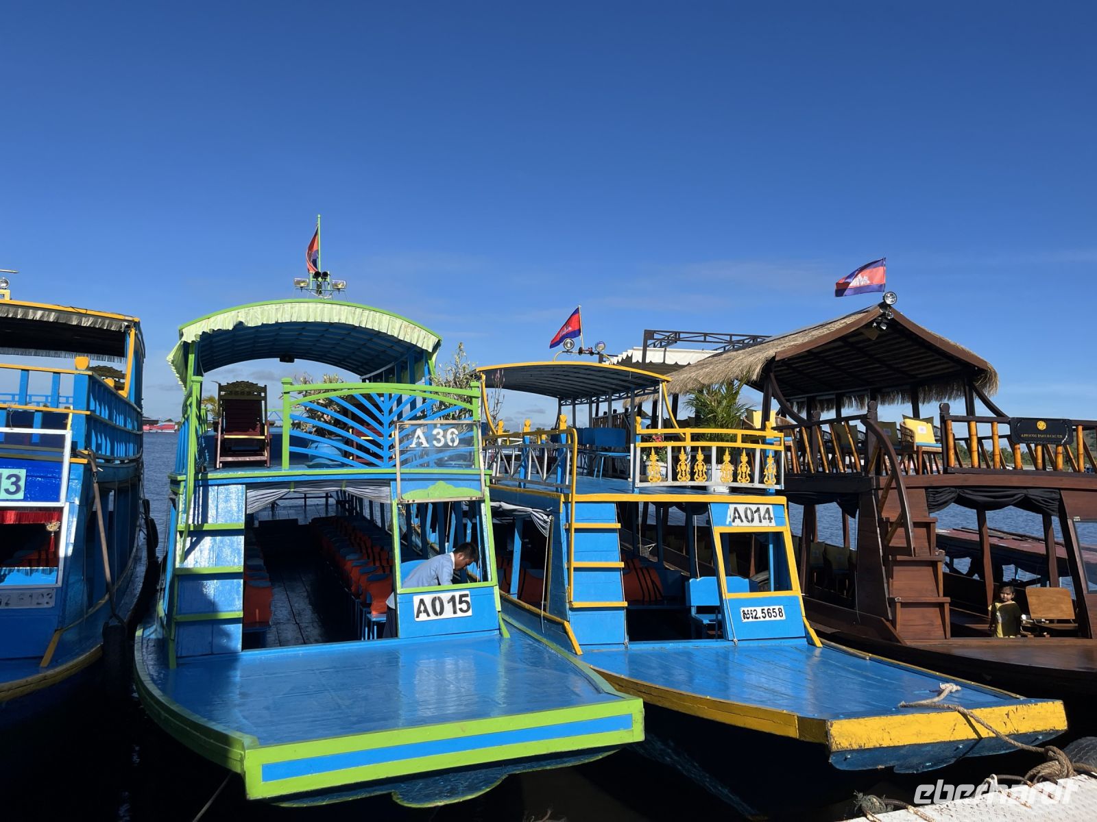 Boote, Tonle–Sap–See, Kambodscha