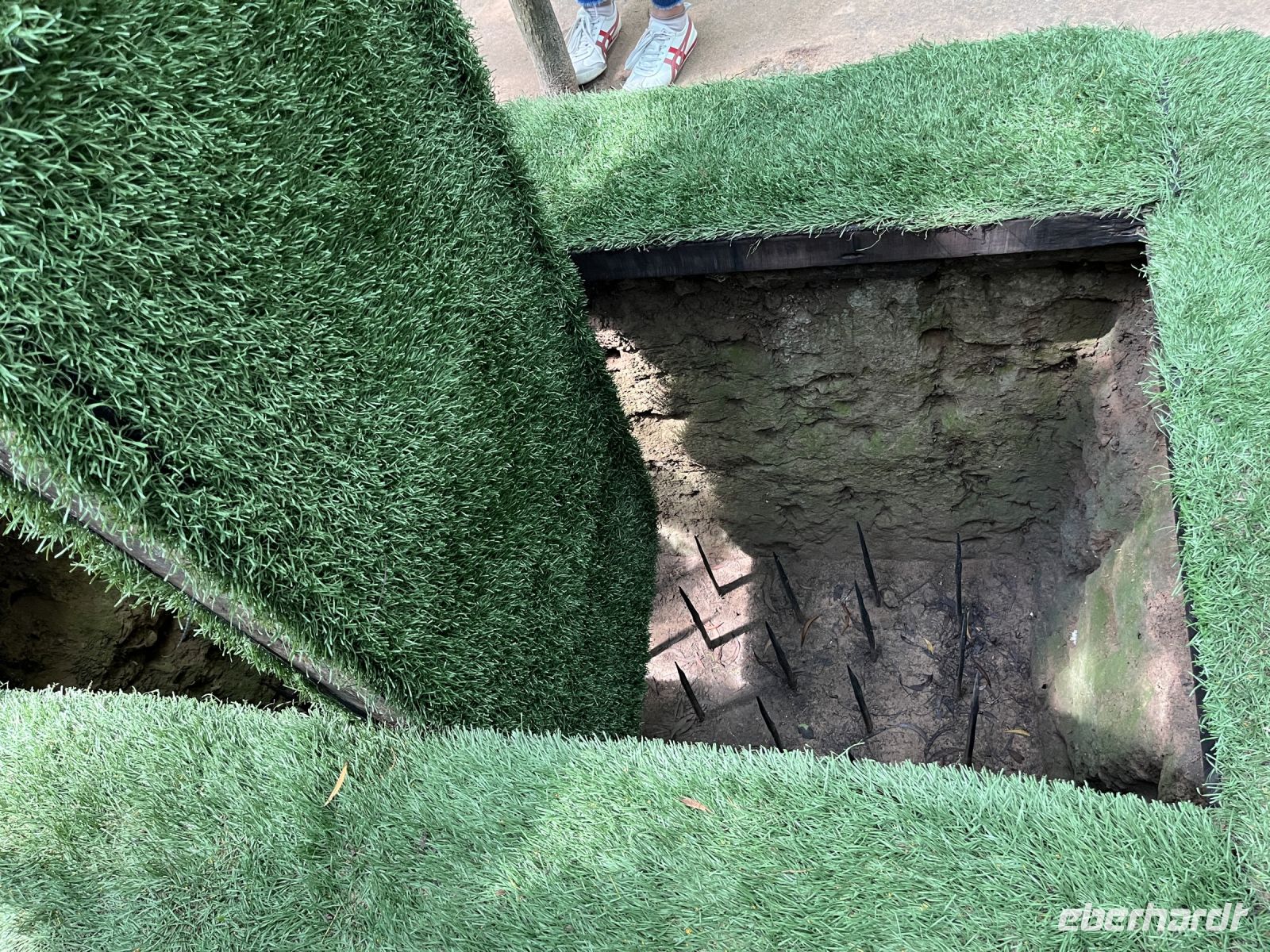 Fallen, Cu-Chi-Tunnel, Vietnam