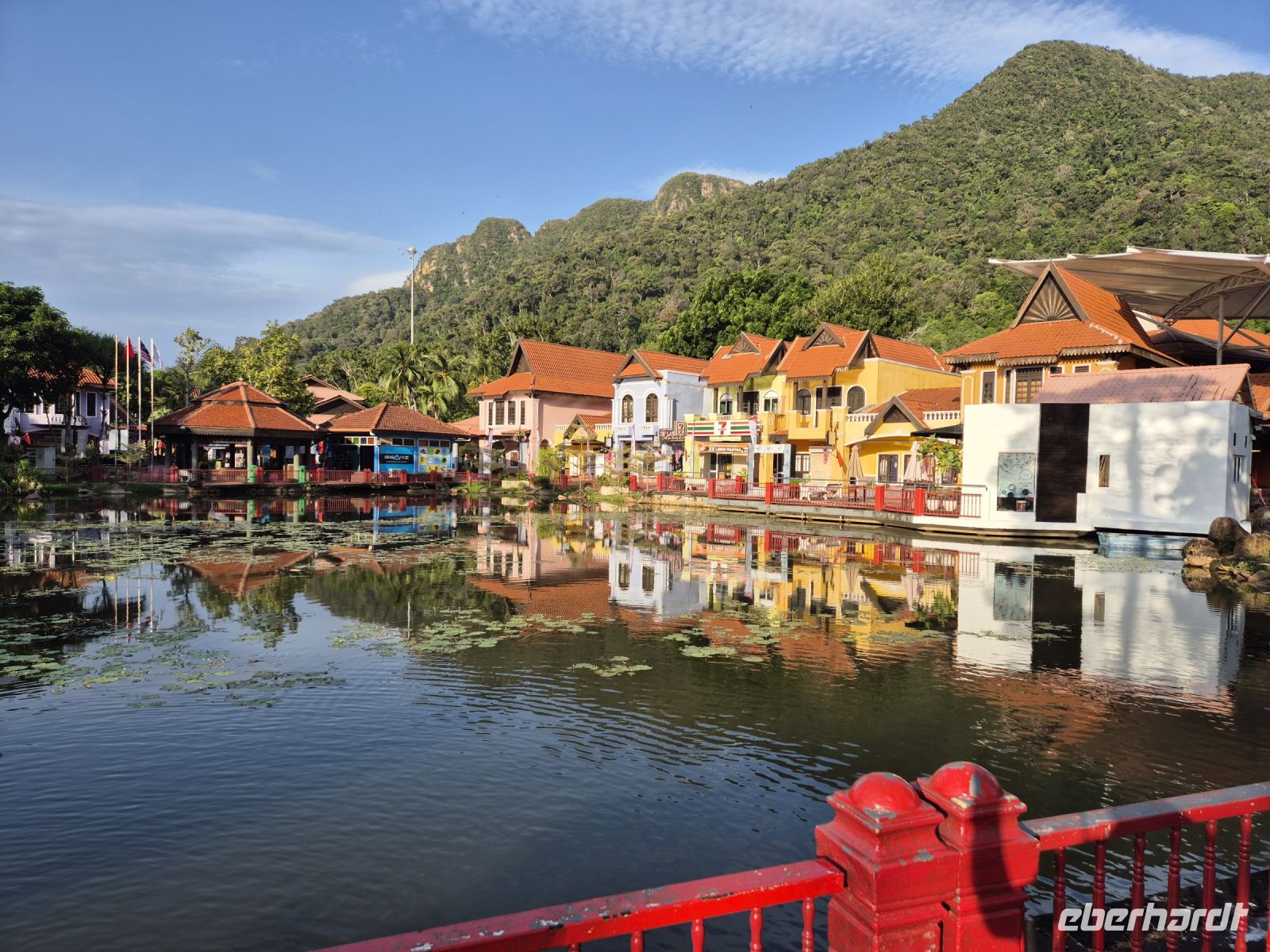 Langkawi, Oriental Village
