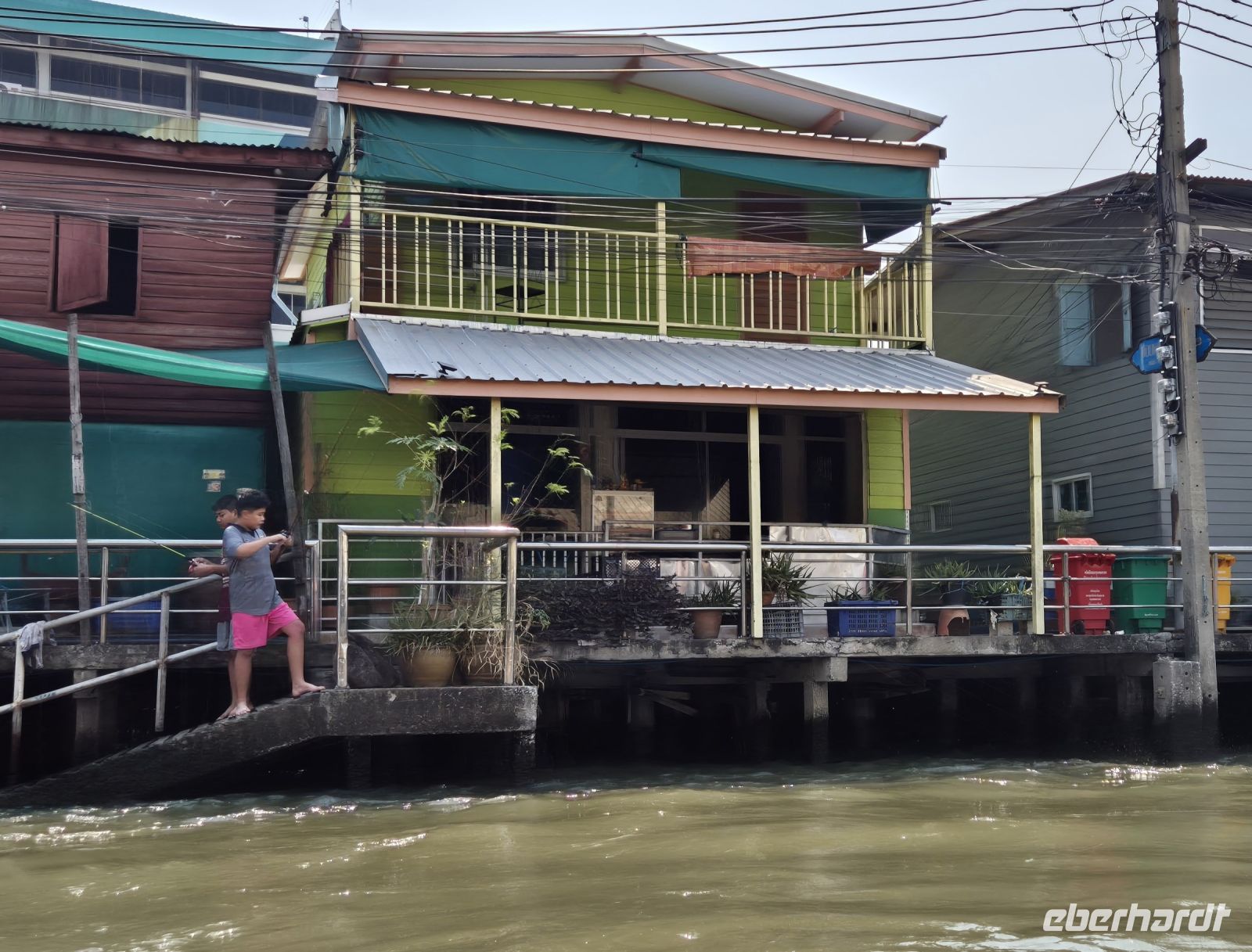 Bangkok, Fahrt mit Longtail-Booten im alten Stadtteil Thonburi