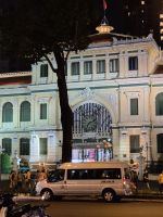 Rundfahrt durch Saigon, Postamt