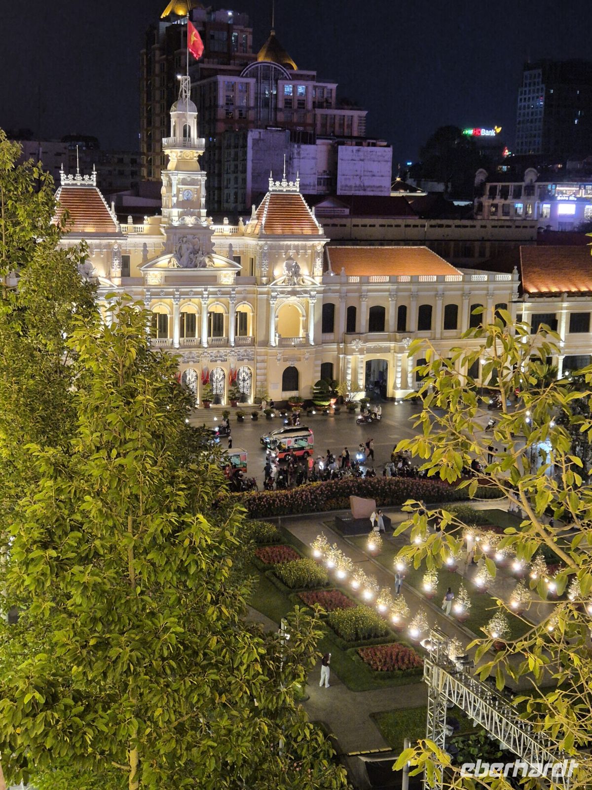 Rundgang im Zentrum von Saigon, Blick vom Rex Hotel