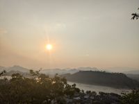 Sonnenuntergang vom Phousi Hill