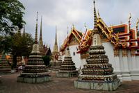 einige der insgesamt 71 Chedi Rai