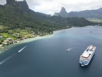 Unser Schiff in der Lagune von Moorea
