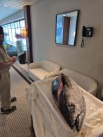 hier kommt das Abendessen angerollt