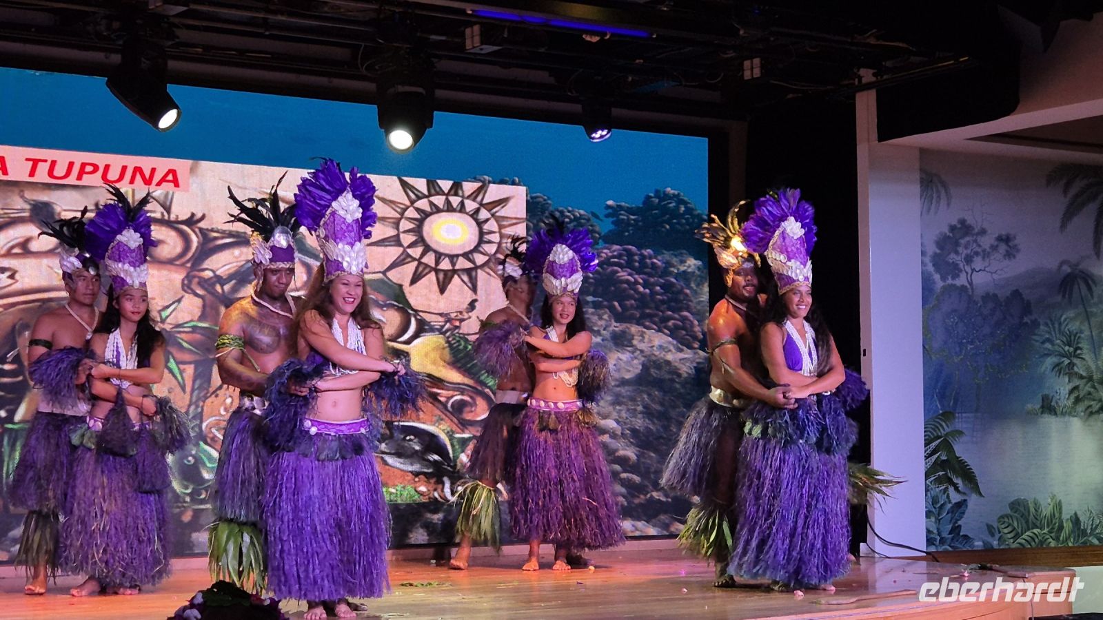 polynesischer Abend auf der Paul Gauguin