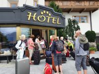 Südtirol, Pustertal, Ankunft im Hotel 